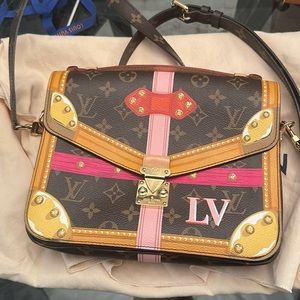 Louis Vuitton Metis Trunk